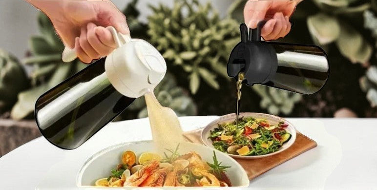 The OmniPour™ misting oil dispenser bottle with handle, made of glass and food-grade PP, sprays oil evenly.
